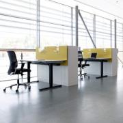 Snitsa height adjustable desks