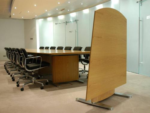 Rolls Royce Meeting Rooms