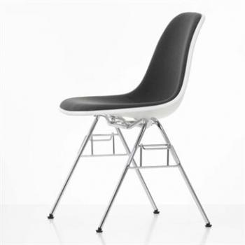 Eames Plastic stacking Side Chair DSS 