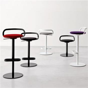 Mak bar stool