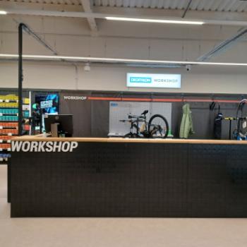 Morph Bricks workshop counter