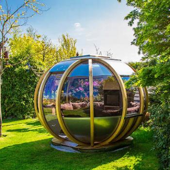 Summer House outdoor pod