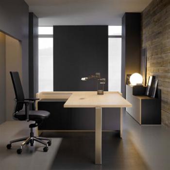 Quorum Executive Desk TFL569