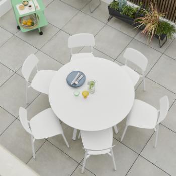 Studie outdoor seating