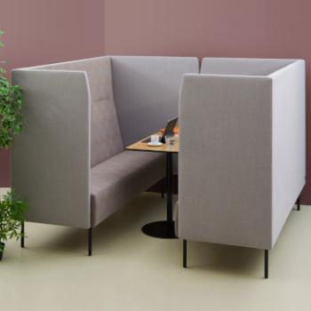 Hitch Mylius Reveal High back sofa to make meeting space