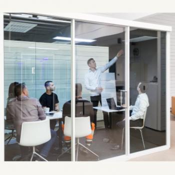 Groupspace XL pod with meeting