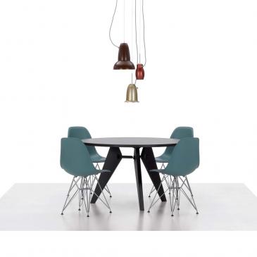 DSR Eames Plastic Side Chair