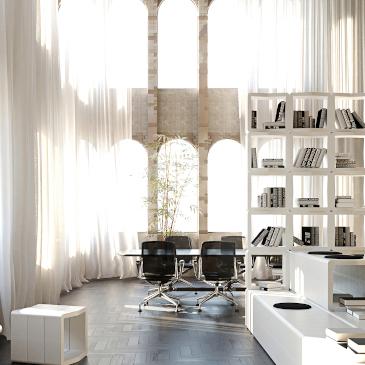 U-Cube divider and shelving