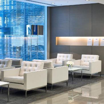 Florence Knoll lounge chair and Relaxed armchair