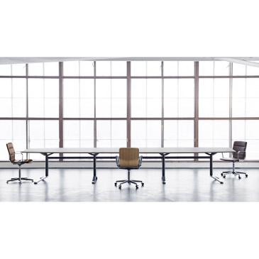 Butterfly swivel meeting chair