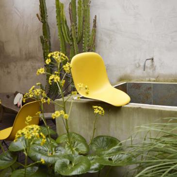 DSR Eames Plastic Side Chair