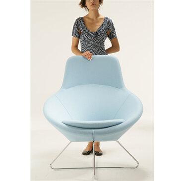 Conic armchair