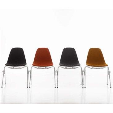 Eames Plastic Side Chair DSS (stacking/linking)