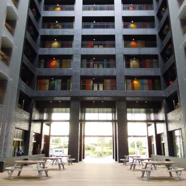 Gargantua Outdoor table system