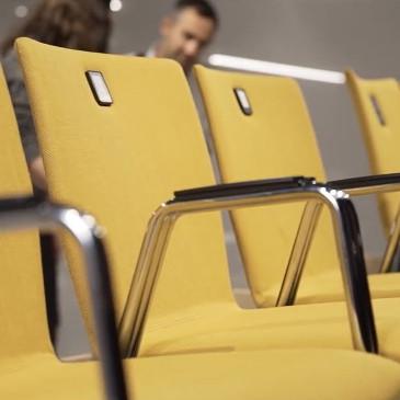 Interlink stacking chair