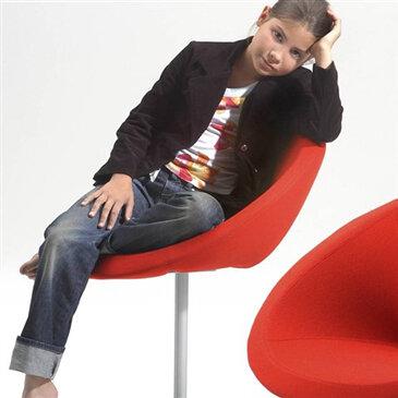 Little Apollo meeting chair