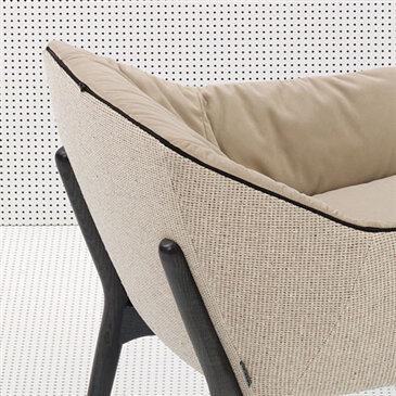 Nido Armchair