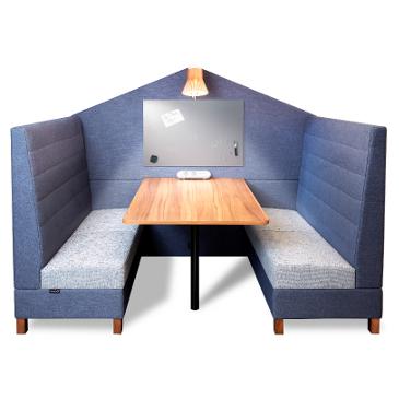 Wunderwall meeting bay