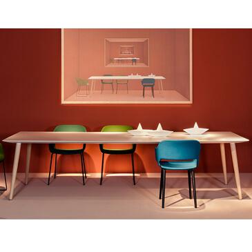 Babila meeting table