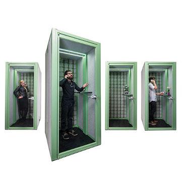 Hoozone telephone pod