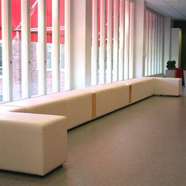 B Bitz stools