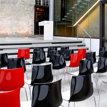 Catifa 46 and 53 Conference chair