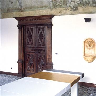 Last Supper Meeting Table