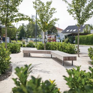 Woody Outdoor Public Seating