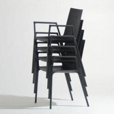 Macao cafe chair