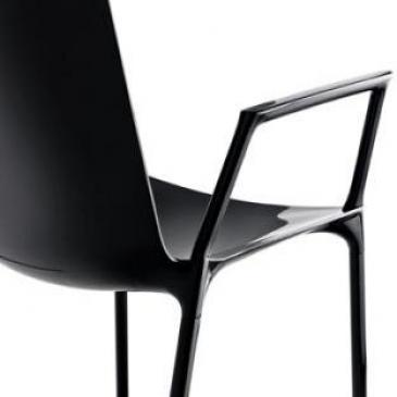Macao cafe chair