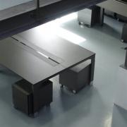 Adriano Desks
