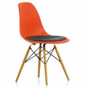 DSW Eames Plastic Chair 