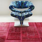 Ribbon chair